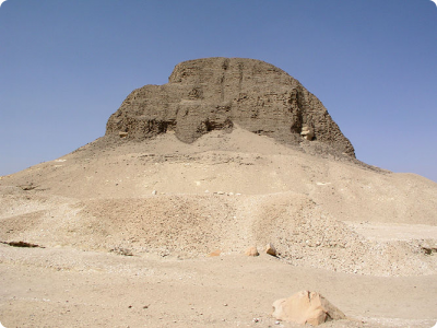 senusretiipyramid.jpg